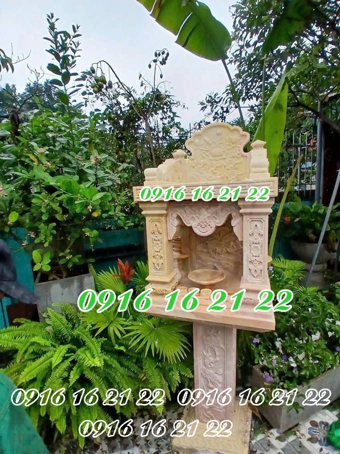 Mẫu am miếu thờ thần linh thổ địa 2 tầng bằng đá vàng Mẫu am miếu thờ thần linh thổ địa 2 tầng bằng đá vàng