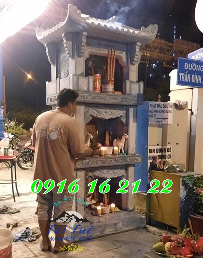 Mẫu am miếu thờ thần linh thổ địa 3 tầng