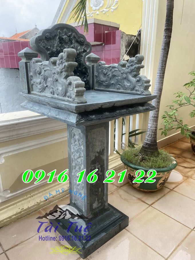 Mẫu bàn thờ lộ thiên ngoài trời bằng đá tại Ninh Thuận