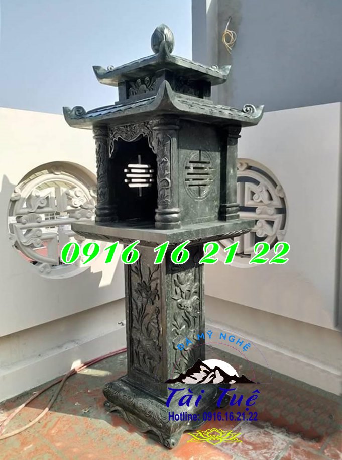 Mẫu bàn thờ thiên bằng đá xanh rêu có mái tại Bình Thuận Mẫu bàn thờ thiên bằng đá xanh rêu có mái tại Bình Thuận