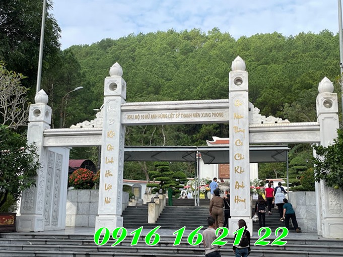 Cổng đá trong công viên tâm linh – khu du lịch sinh thái tại Quảng Ninh Cổng đá trong công viên tâm linh – khu du lịch sinh thái tại Quảng Ninh