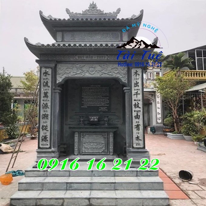 Am thờ đá có bàn thờ ở Tuyên Quang Am thờ đá có bàn thờ ở Tuyên Quang